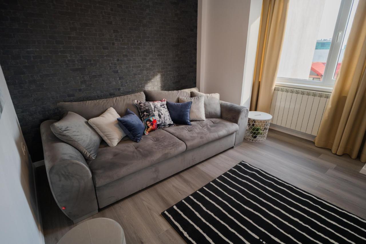 Penthouse With Huge Rooftop Terrace & City View Bükreş Dış mekan fotoğraf