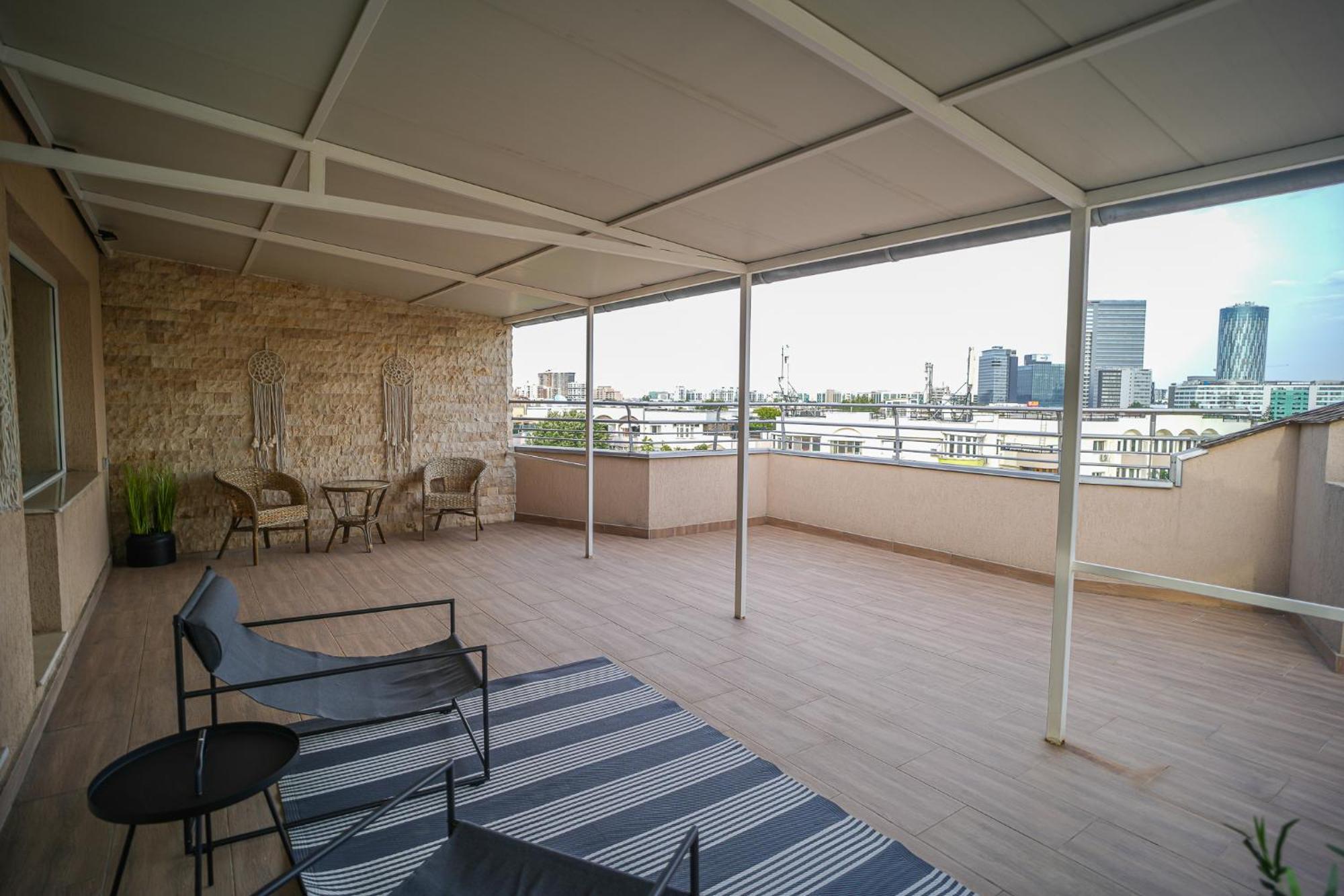 Penthouse With Huge Rooftop Terrace & City View Bükreş Dış mekan fotoğraf