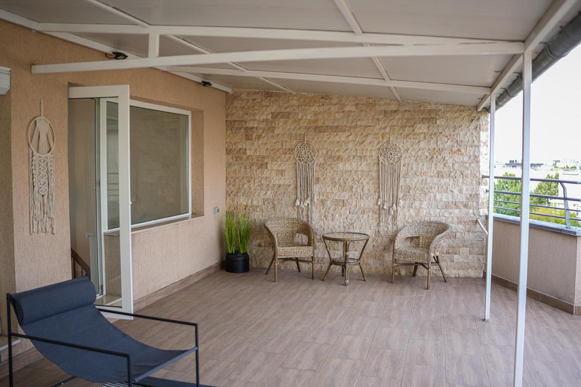 Penthouse With Huge Rooftop Terrace & City View Bükreş Dış mekan fotoğraf
