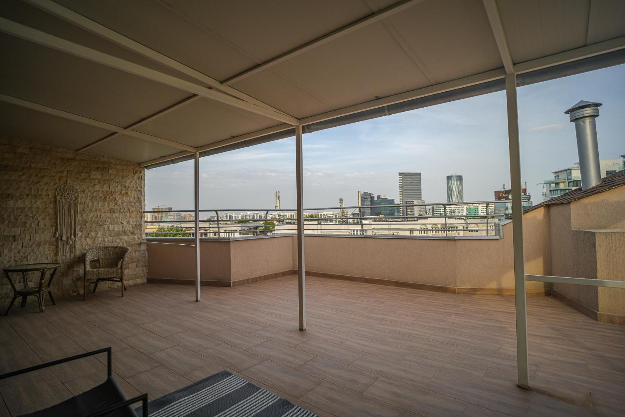 Penthouse With Huge Rooftop Terrace & City View Bükreş Dış mekan fotoğraf