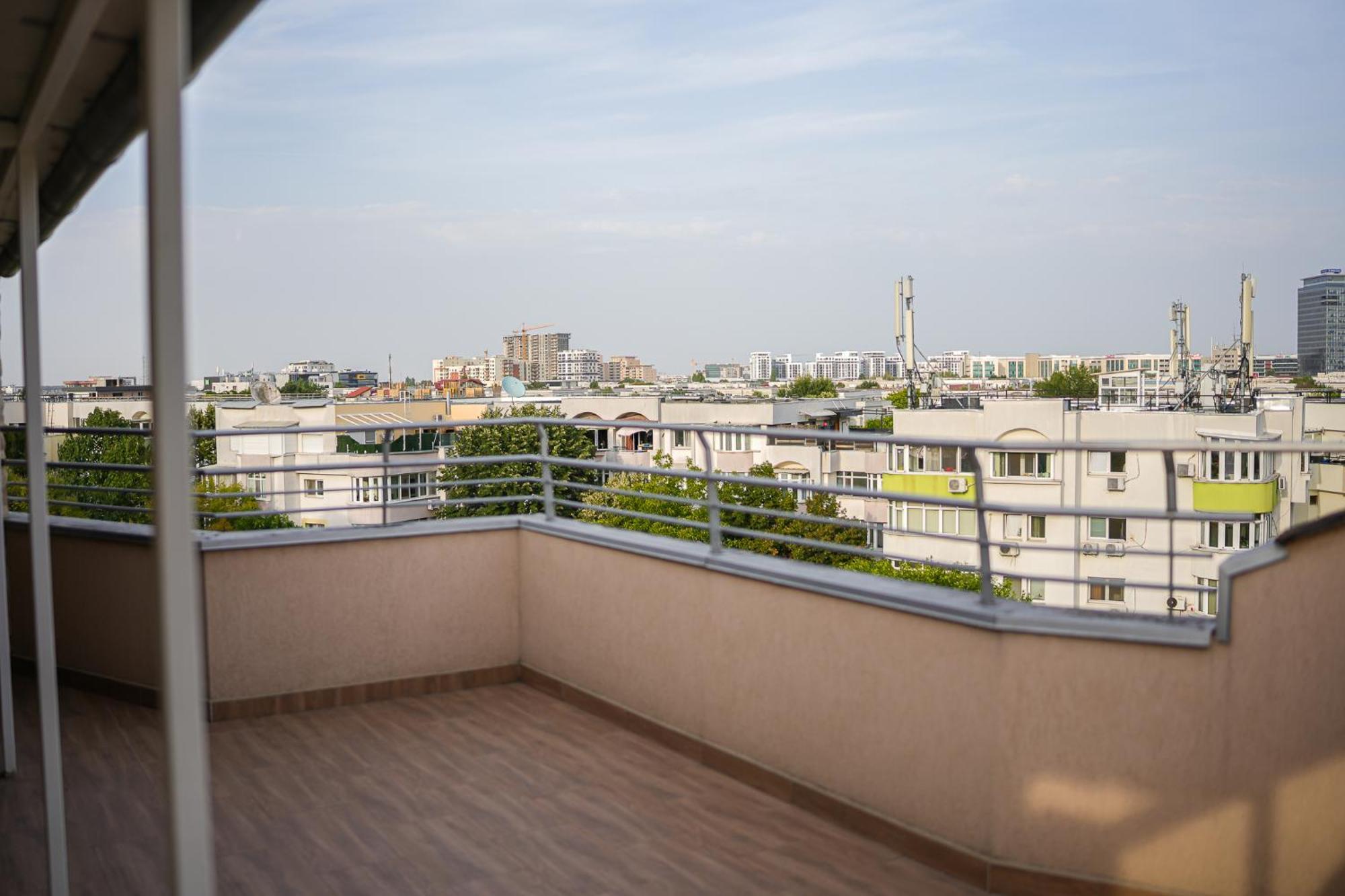 Penthouse With Huge Rooftop Terrace & City View Bükreş Dış mekan fotoğraf